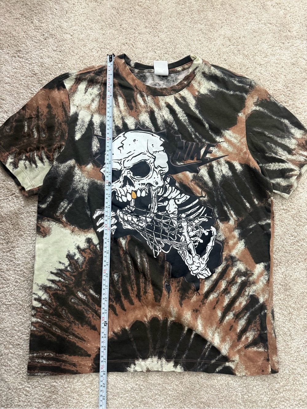 Nike Brown Tie-Dye Graphic Tee - Picture 5 of 6